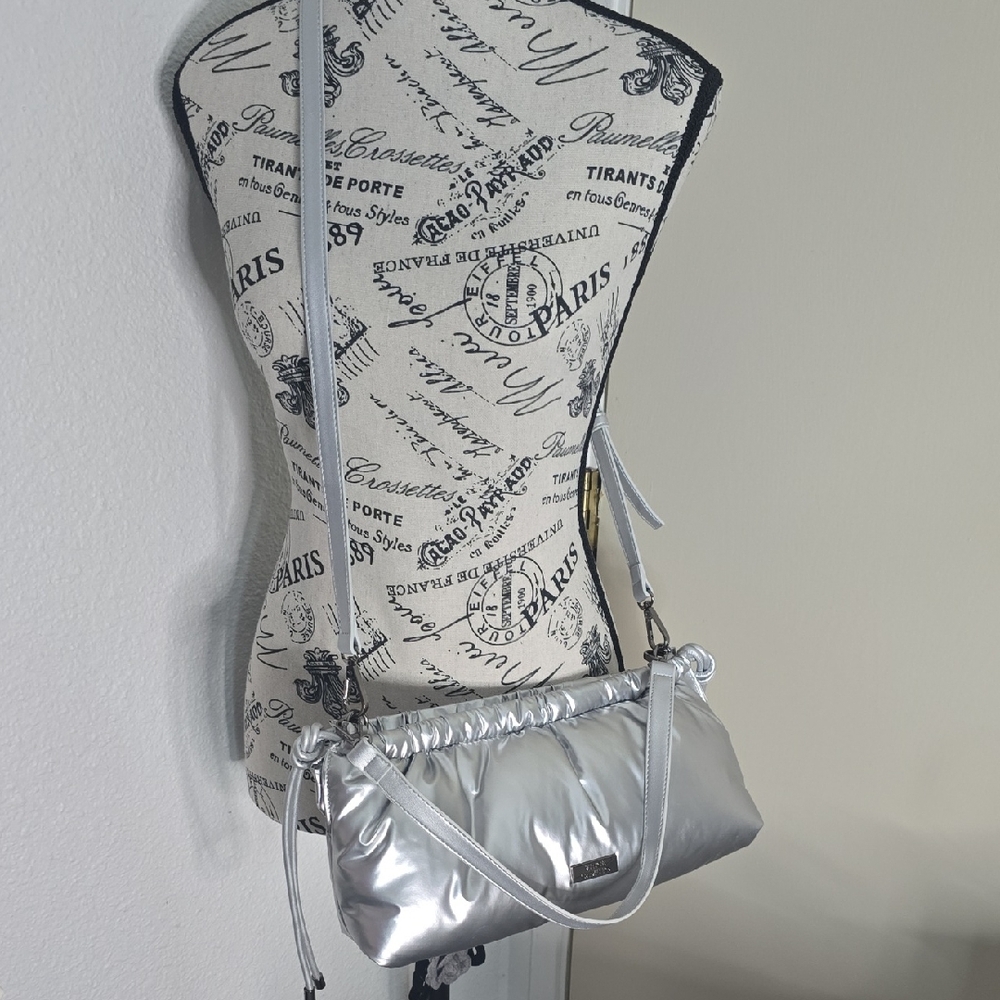Vince Camuto Metallic Silver Puffer Crossbody/Shoulder W/ Gunmetal (NWOT)🩶